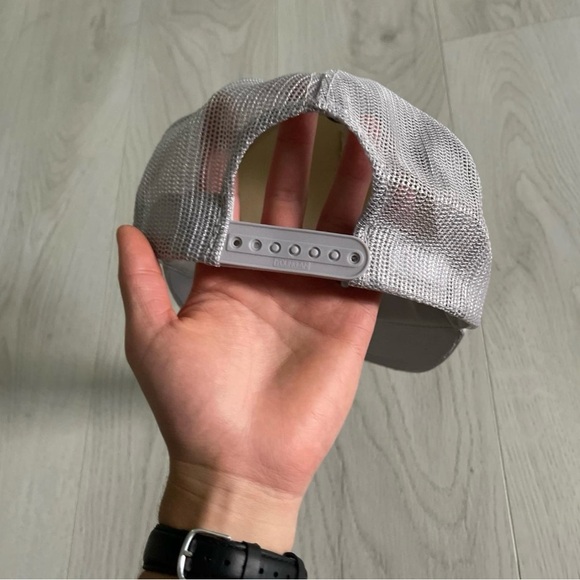 Vintage Ford Trucker Hat ! - Picture 3 of 3